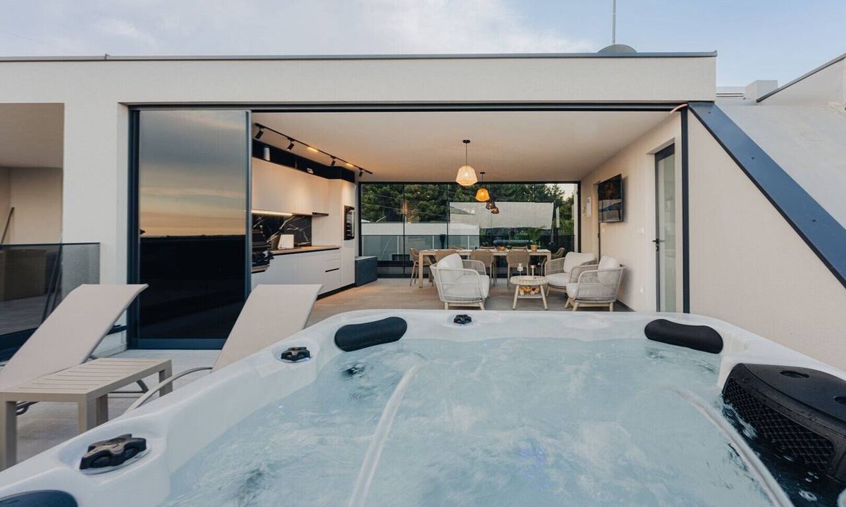 Frata Apartment | Luxury Apartment Olearis