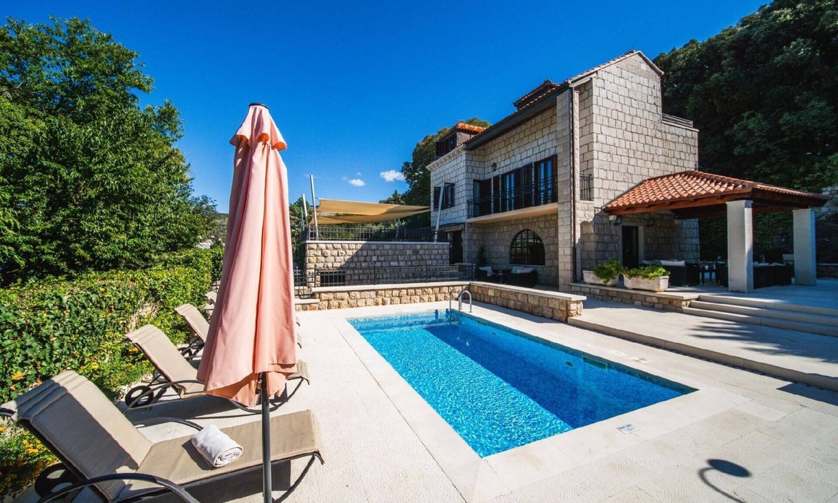 Babin Kuk House | Luxury Beachfront Villa in Dubrovnik with Pool