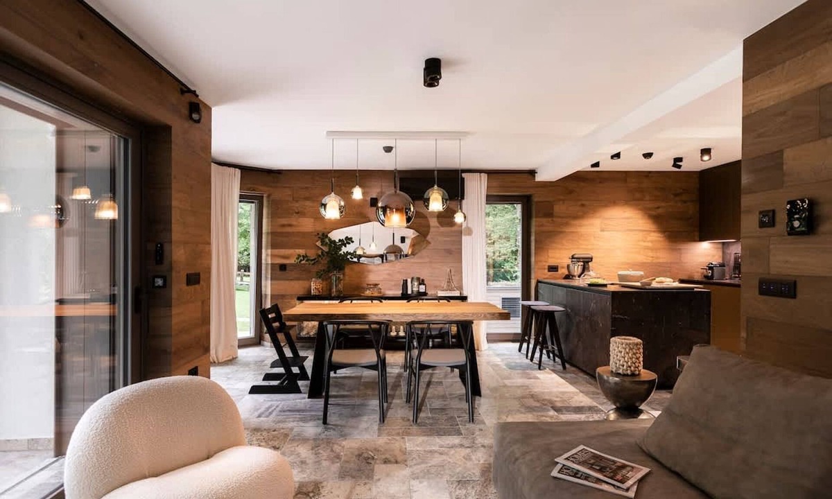 Ukanc House | Luxury Chalet With Jacuzzi at Lake Bohinj