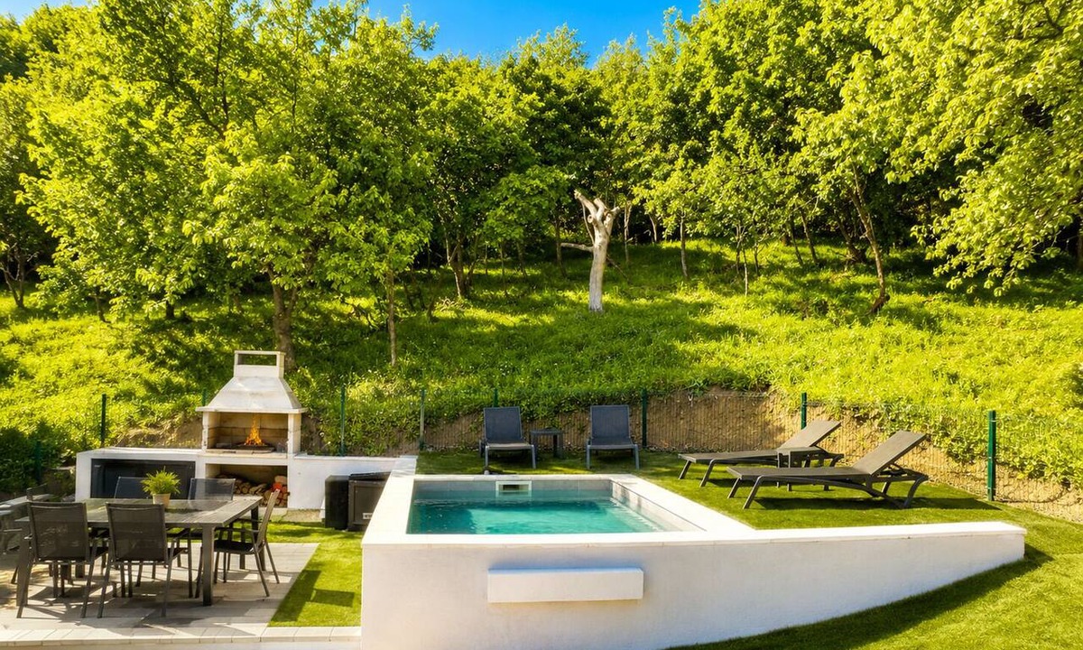 Vrbovsko House | Luxury forest home with private pool, jacuzzi, sauna and playground