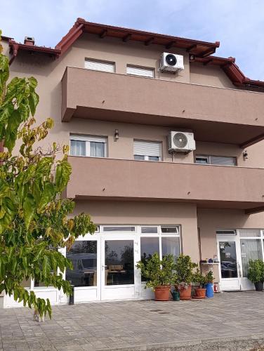 Slavonski Brod House | Luxury suites Marušić sobe