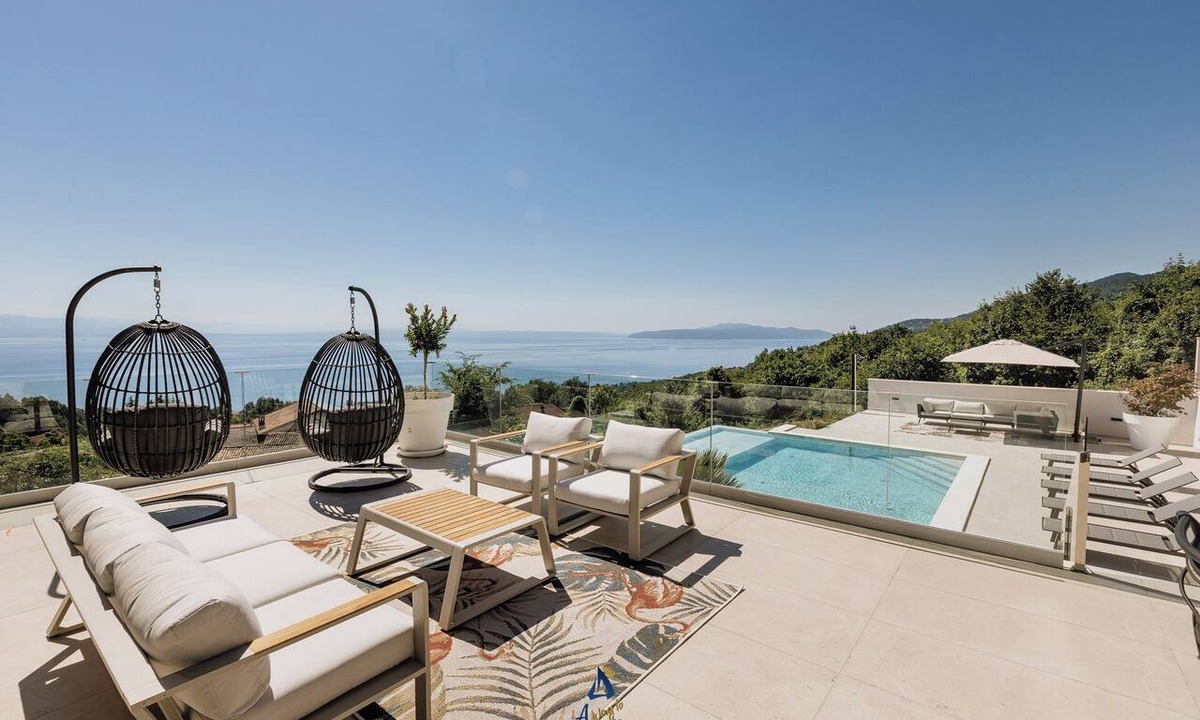 Opatija Villa | Luxury Villa for 14 with 2 Pools, Sauna & Sea View
