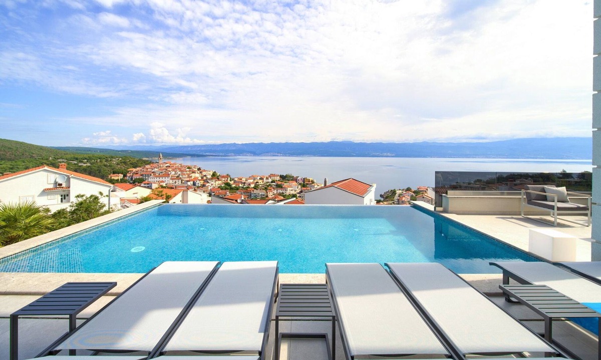 Vrbnik Villa | Luxury Villa Mariblue with Pool