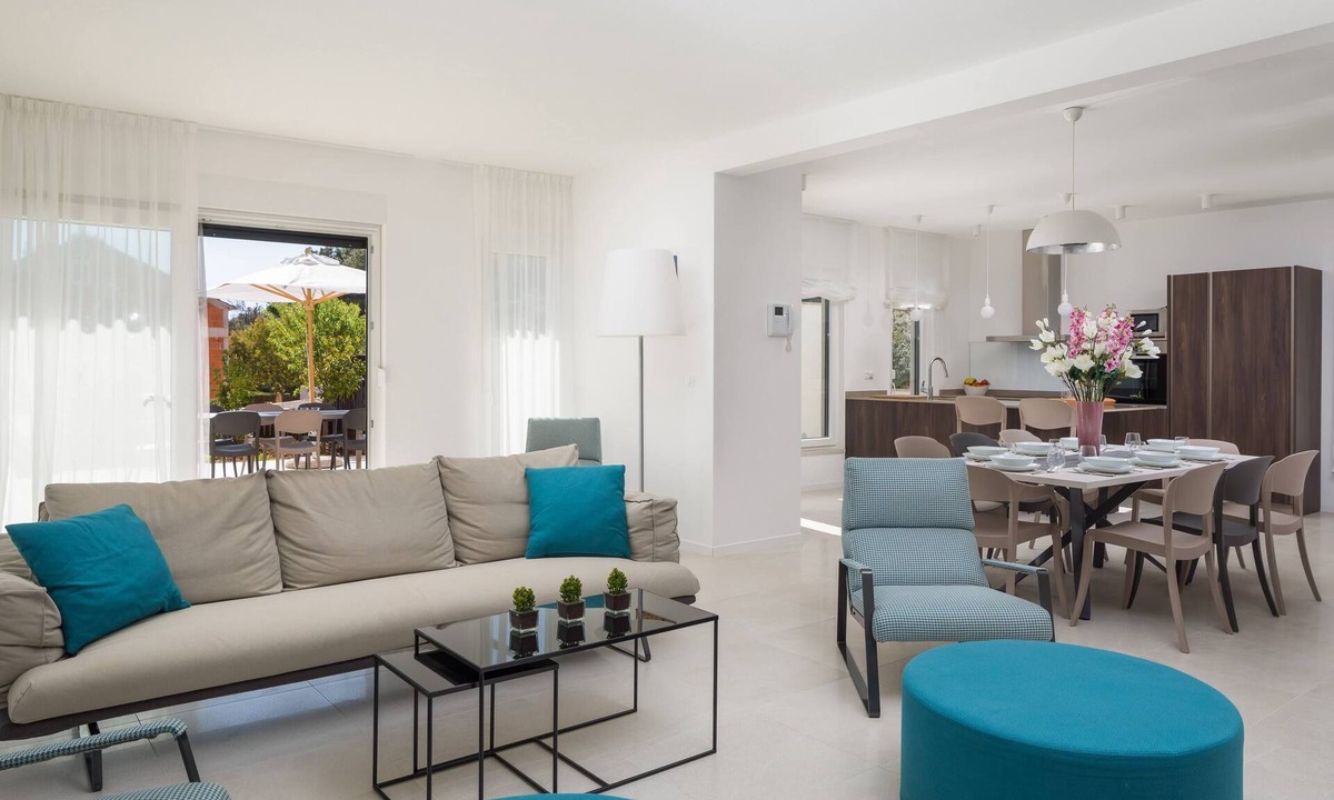 Milna (Brac) Villa | Luxury Villa Romeo with Heated Pool