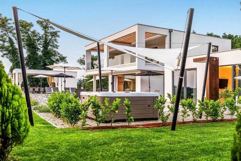 Sveta Nedelja Villa | Luxury Villa Sonia With Wellness & Gym