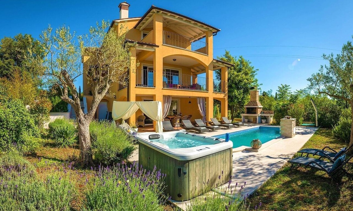 Rakalj House | Luxury villa with a swimming pool Rakalj, Marčana (K-26928)