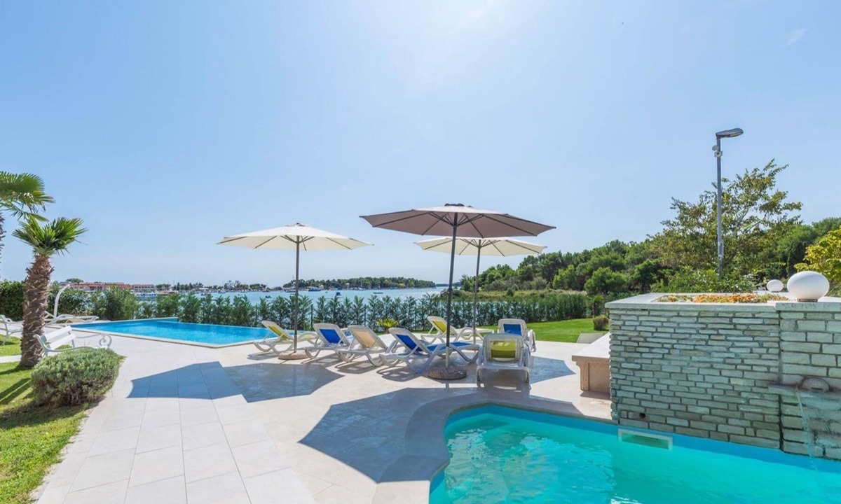 Medulin Other | Modern apartment with balcony, sea and pool view for a couple in Medulin
