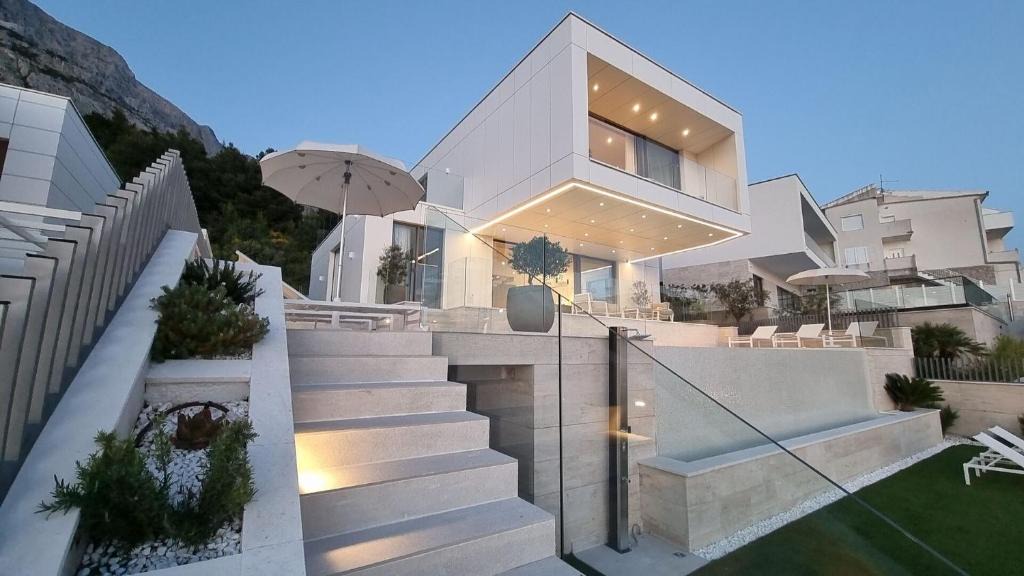 Brela Villa | Modern luxury villa Dreams of Dalmatia 1
