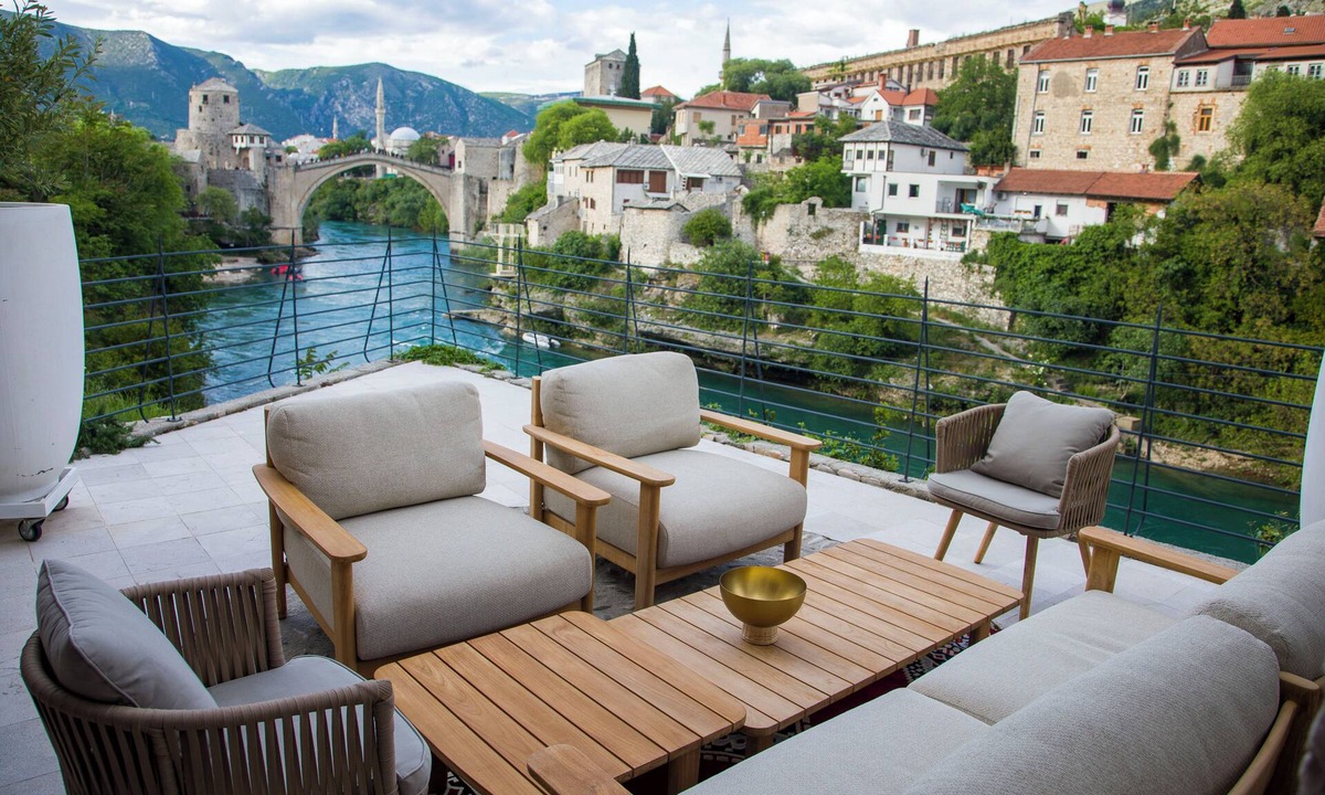 Mostar Villa | Mostar's most coveted view of Stari Most from your terrace