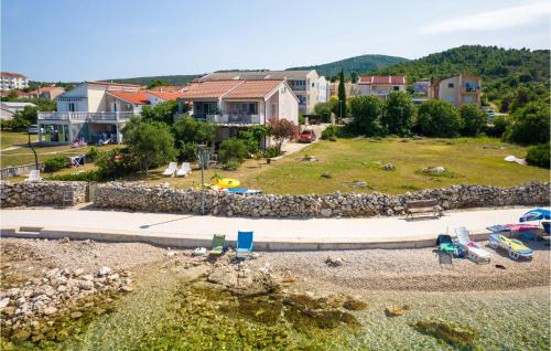 Dobropoljana Apartment | Nice Apartment In Dobropoljana With Wifi