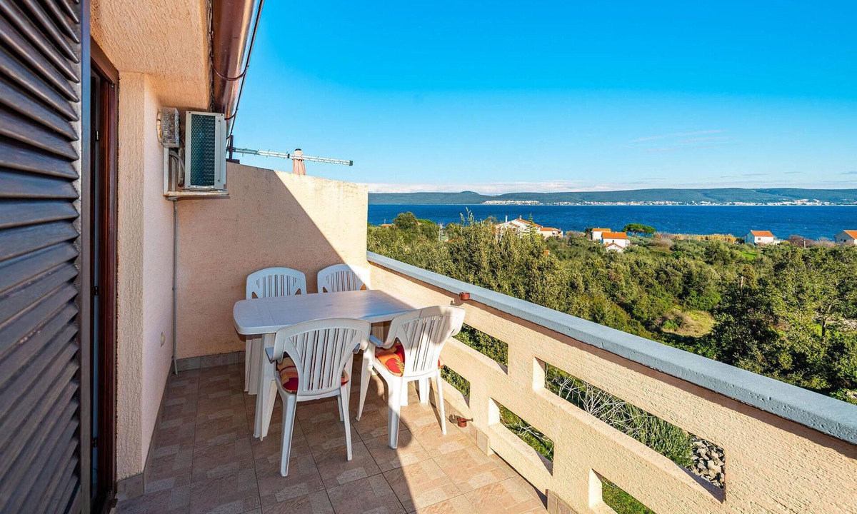 Nevidane Apartment | Nice apartment in Nevidane with house sea view