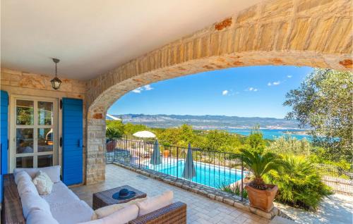Dobrinj House | Nice Home In Malinska