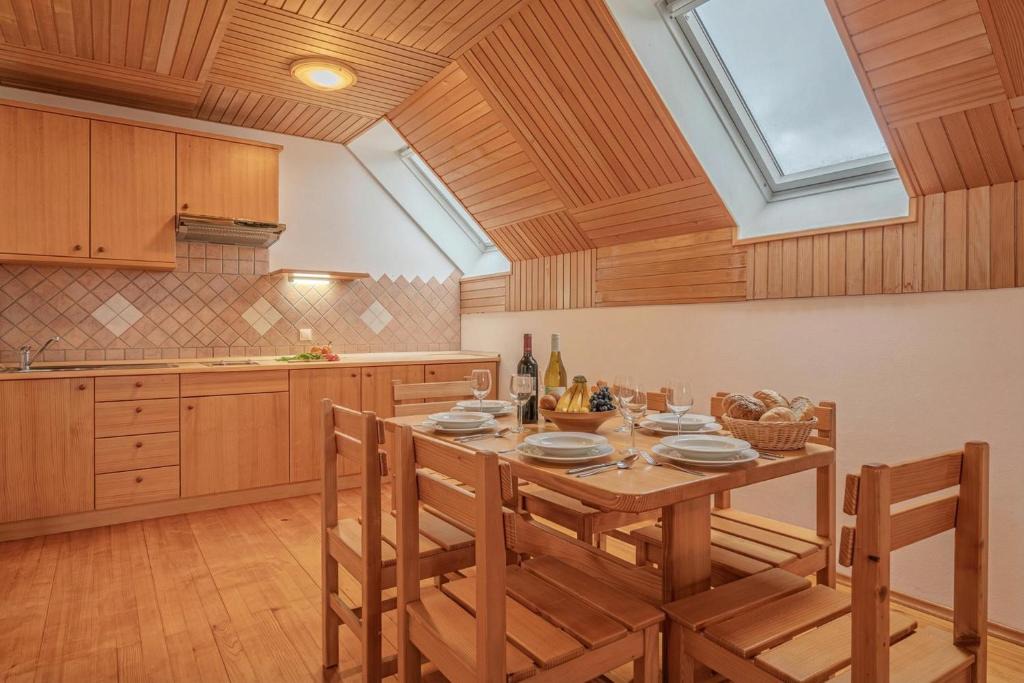 Rigelj pri Ortneku Apartment | Oblak Estate Apartments