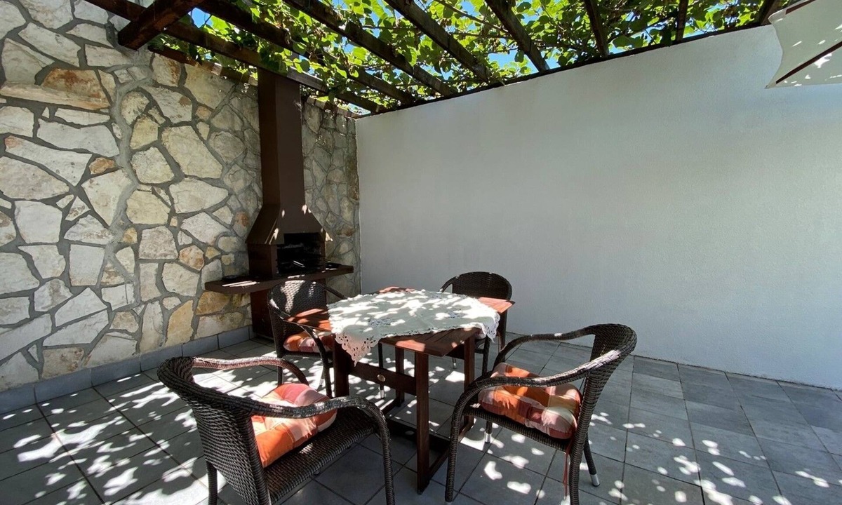Basanija Apartment | One bedroom apartment with terrace Bašanija, Umag (A-27427-a)