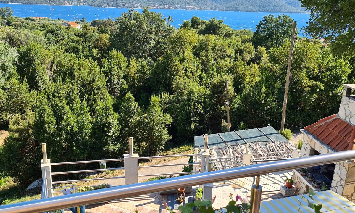 Kuciste Apartment | One bedroom apartment with terrace and sea view Viganj, Pelješac (A-21912-a)