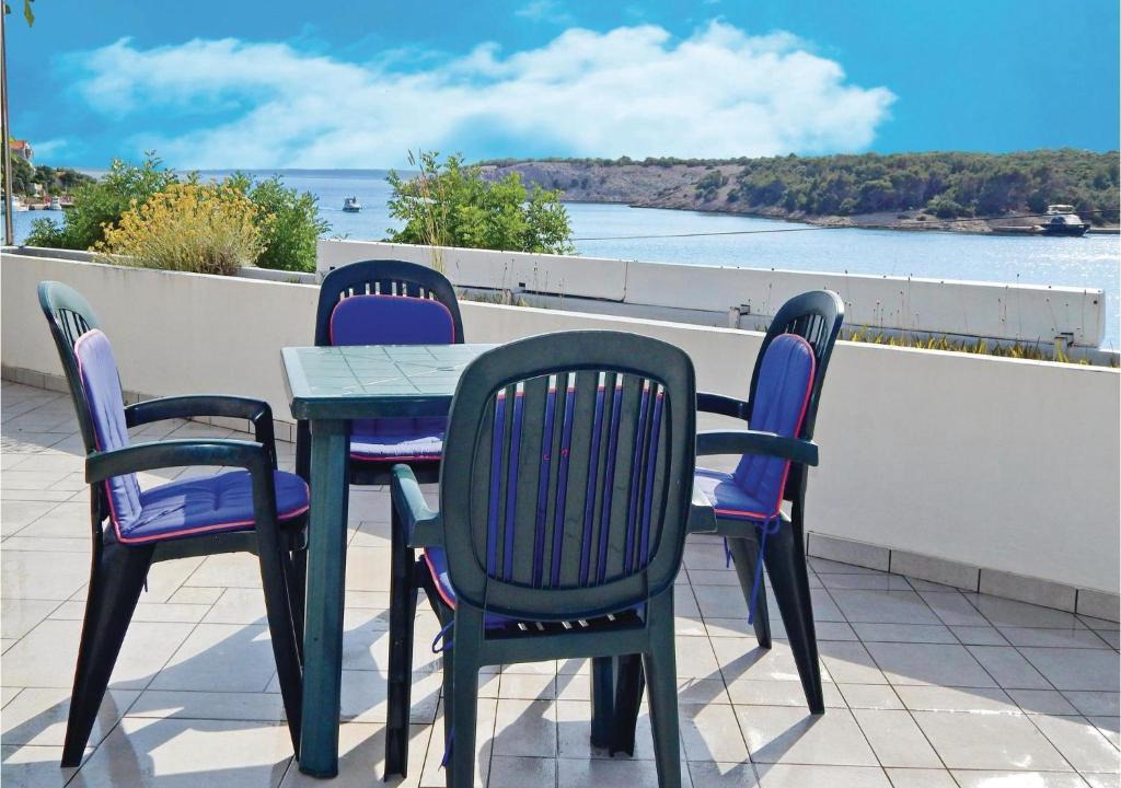 Simuni Apartment | One-Bedroom Apartment in Simuni