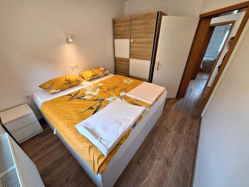 Obcina Brezovica Apartment | One-bedroom apartment with Stunning Views!