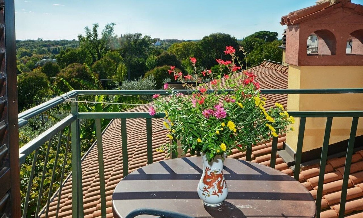 Valica Apartment | One bedroom apartment with a swimming pool Valica, Umag (A-27200-a)