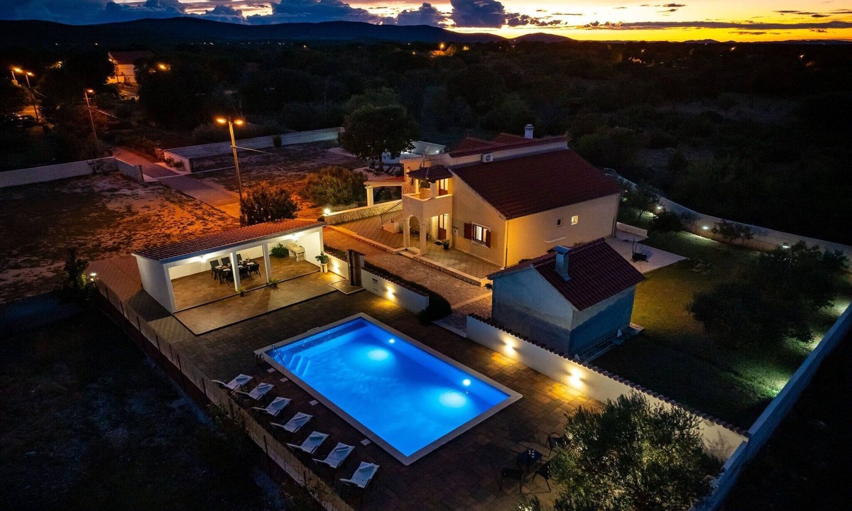 Skradin House | Peaceful Villa near Krka Waterfalls