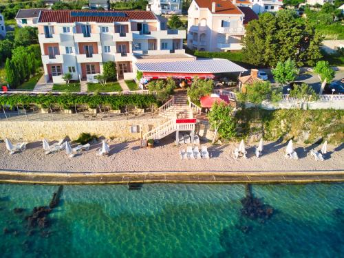 Rtina Hotel | Pension Augustino