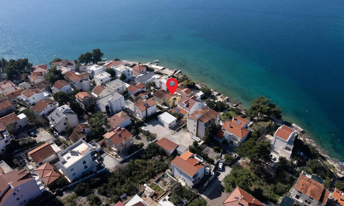 Zaboric Apartment | Pet friendly apartment in Zaboric with WiFi