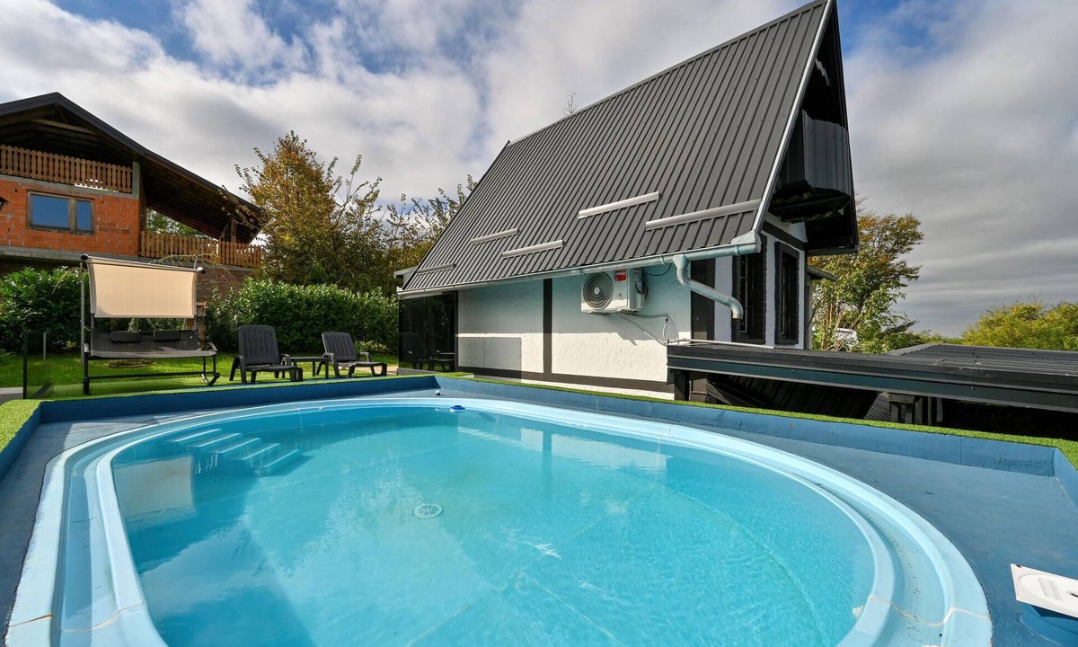 Koprivnica House | Pet friendly home in Kunovec Breg with sauna