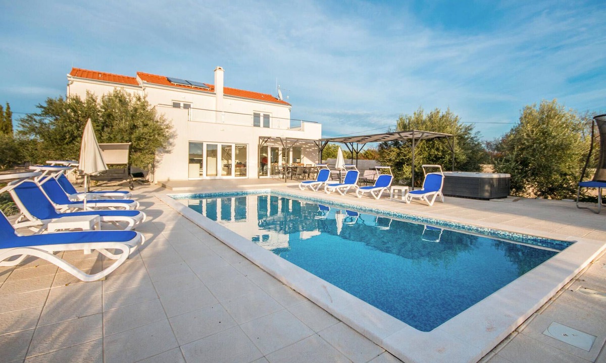 Velim House | Pet friendly home in Radosinovci