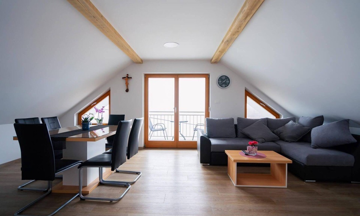 Senturska Gora Apartment | PJ Apartments & Wellness - Hot Tub & Sauna - Free Parking