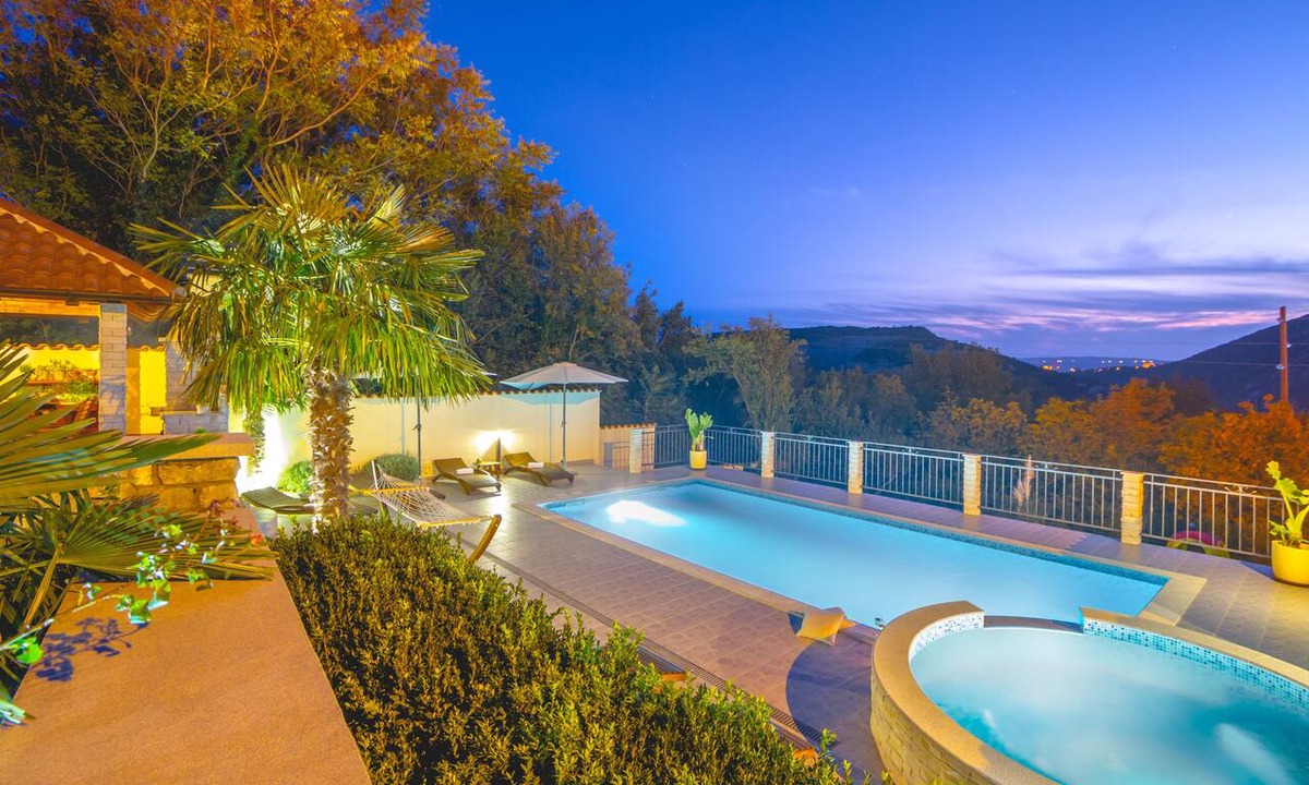 Grizane House | Private Pool Villa in Peaceful Green Oasis, 3 km to the Beach