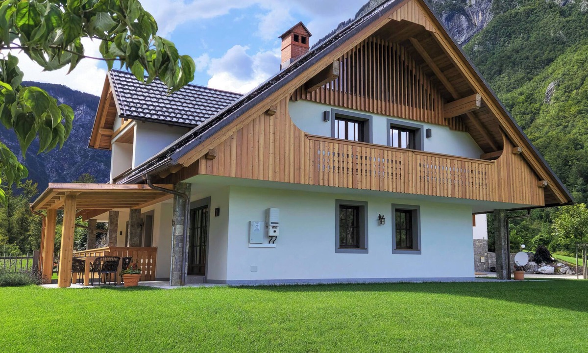 Ukanc Villa | Privillage Stare | Luxury Alpine Villa by Lake Bohinj | Fireplace & Whirlpool