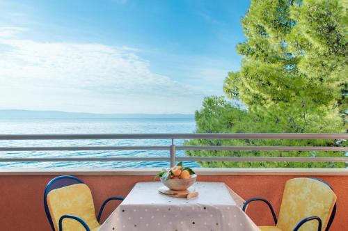 Tucepi Apartment | Promenada - Beachfront Apartments