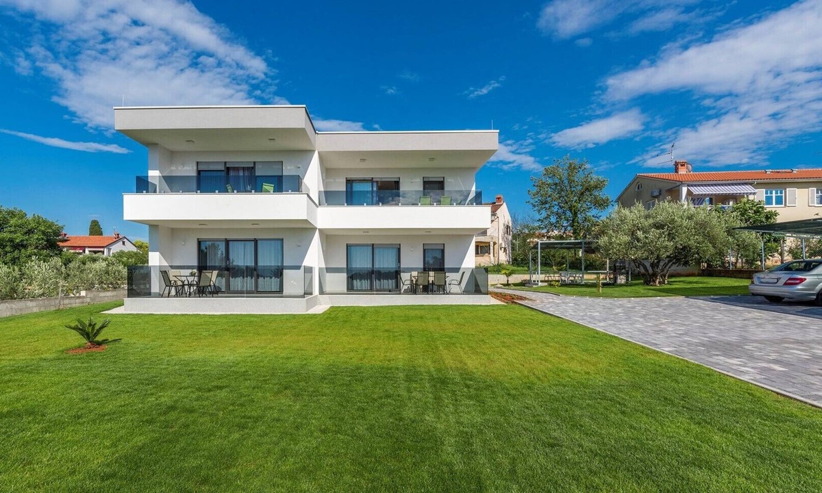 Gulici Apartment | Residence Blue Sea/One-Bedroom A2 with Terrace