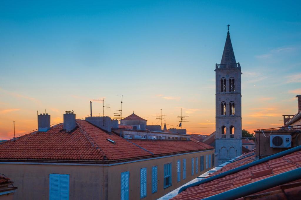 Zadar Old Town House | Retro Rooms