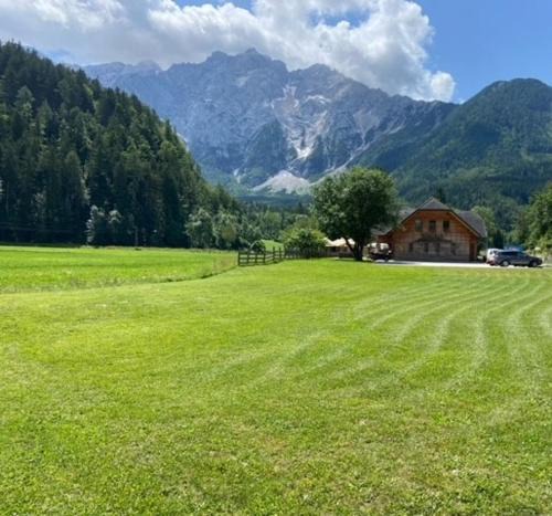 Zgornje Jezersko Bed & Breakfast | Rooms Kočna