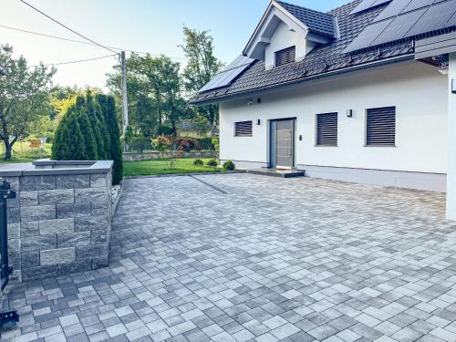 Zgornja Dobrava House | Rooms Minka
