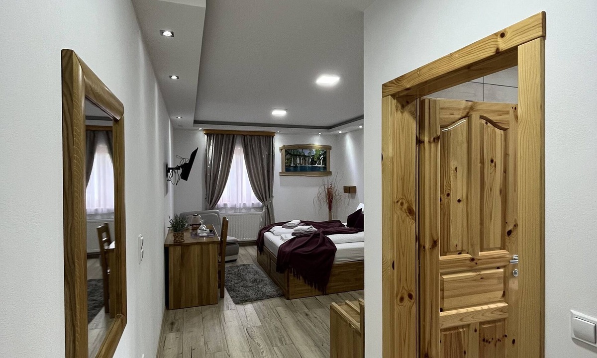 Prijeboj House | Rustic Inn River