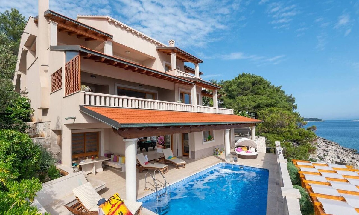 Blato House | Seaside luxury villa with a swimming pool Ropa, Mljet (K-27610)