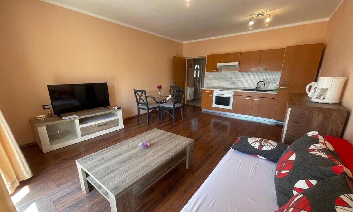 Krusevo Apartment | Seaview apartment in Obrovac with balcony