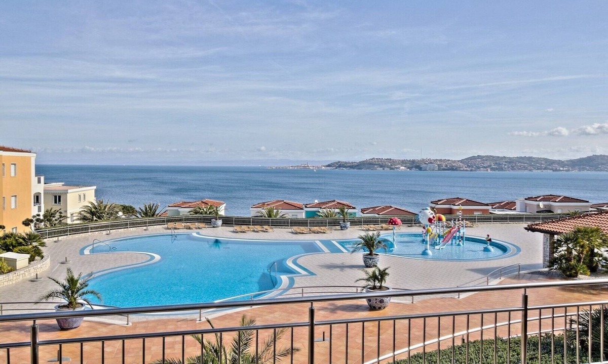 Crveni Vrh Apartment | Skiper resort Savudrija /apartment Hortenzija