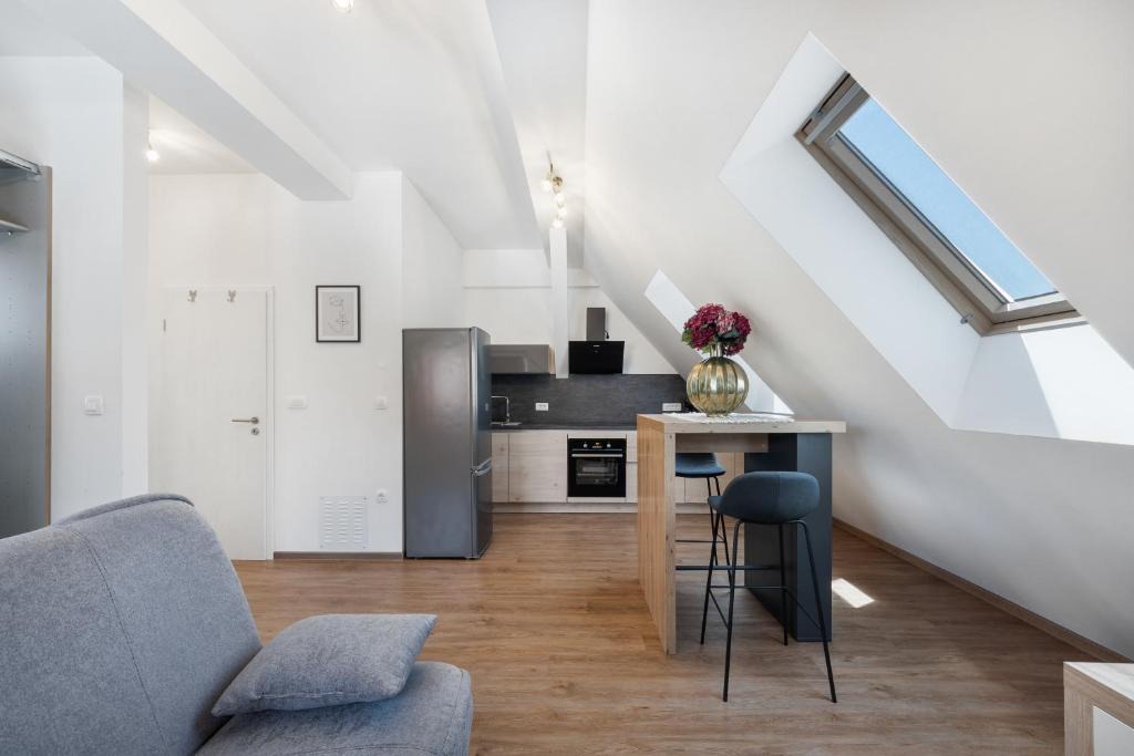 Siska District Apartment | SMART APARTMENT LJUBLJANA