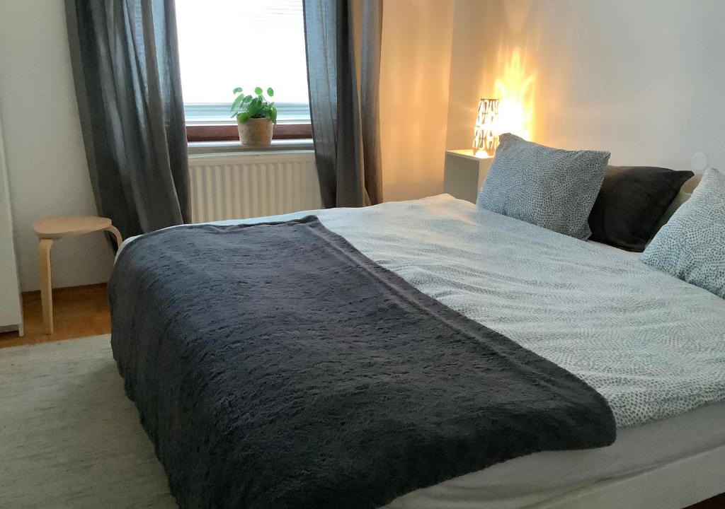 Vidrga Apartment | Spacious 2-Bedroom Apartment - 20 min to Ljubljana