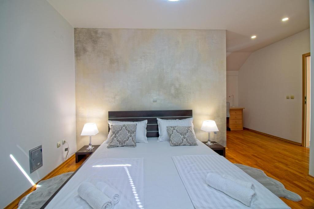 Osijek Apartment | Stross Rooms 4