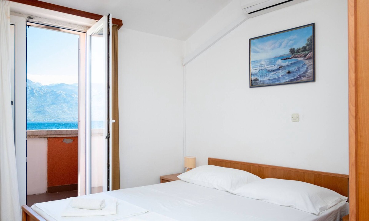 Razanac Apartment | Studio flat near beach Ražanac, Zadar (AS-5766-d)