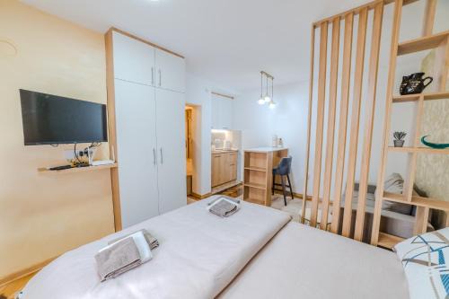 Uzice Apartment | Studio H&M