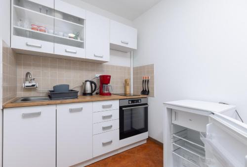 Mali Maj Apartment | Studio Laureta A2
