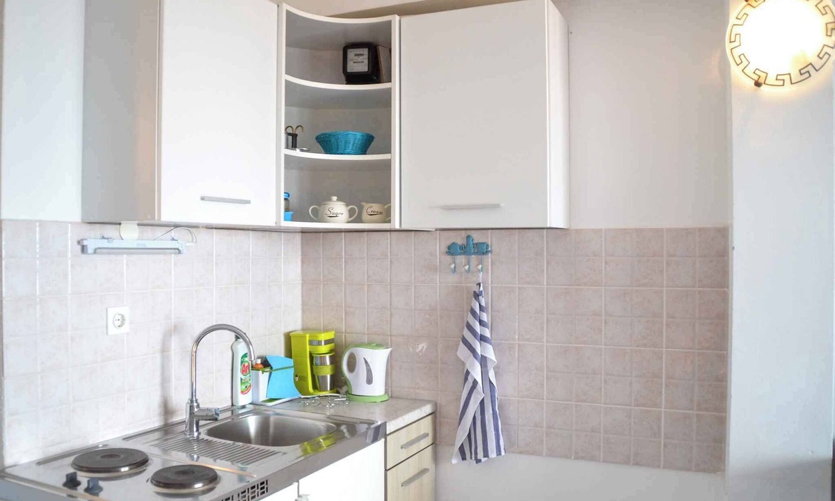 Savudrija Apartment | Studio with balcony and air conditioning