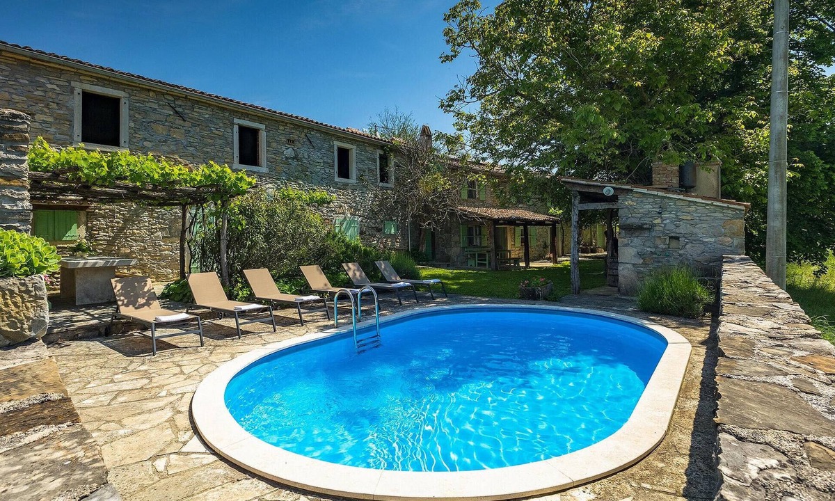 Buzet House | Stunning home in Buzet