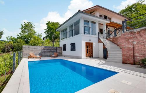 Breznik Plesivicki House | Stunning Home In Donja Reka