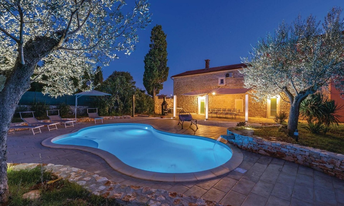 Galizana House | Stunning home in Galizana