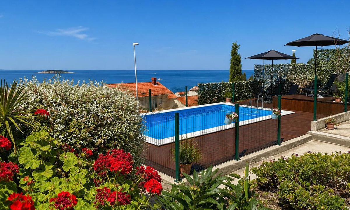 Zupa dubrovacka House | Stunning home in Plat